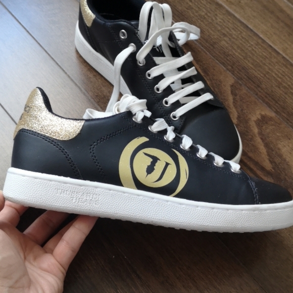 Trussardi faux leather sneakers with glittery logo - Picture 2 of 15
